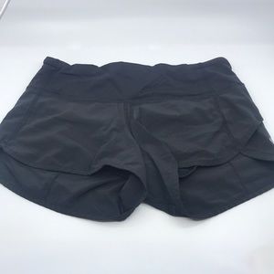 Black lulu shorts